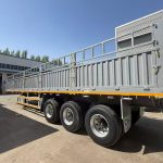 Panel-type semi-trailer